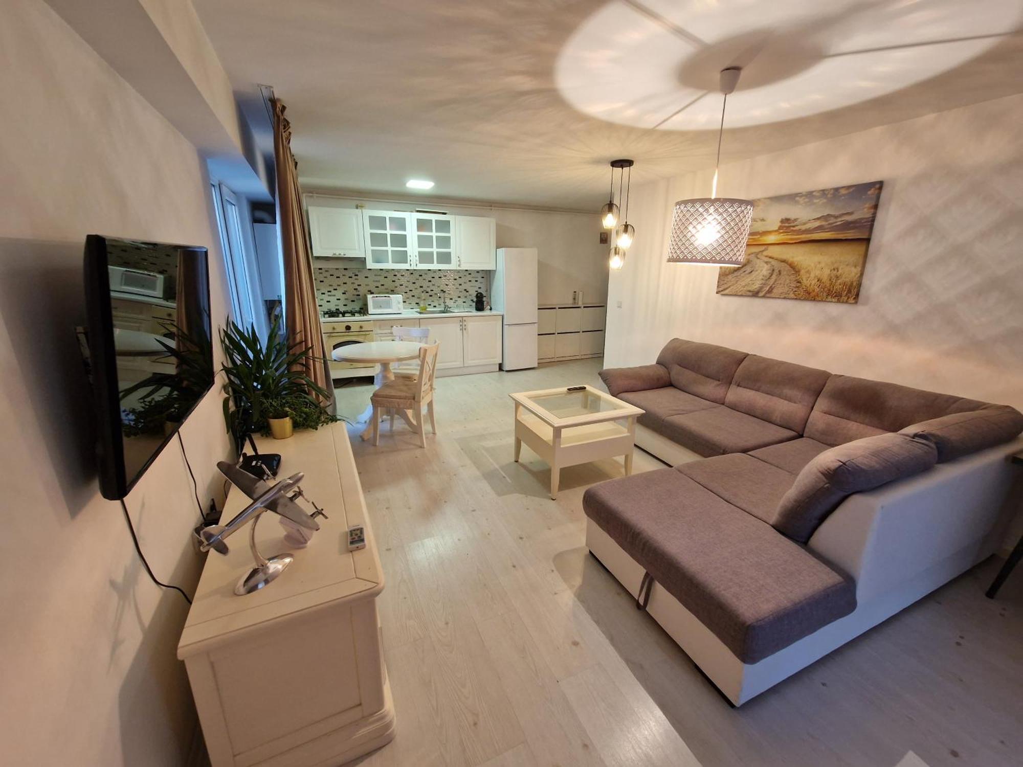 Wizz Pilot Residence Отопени Экстерьер фото